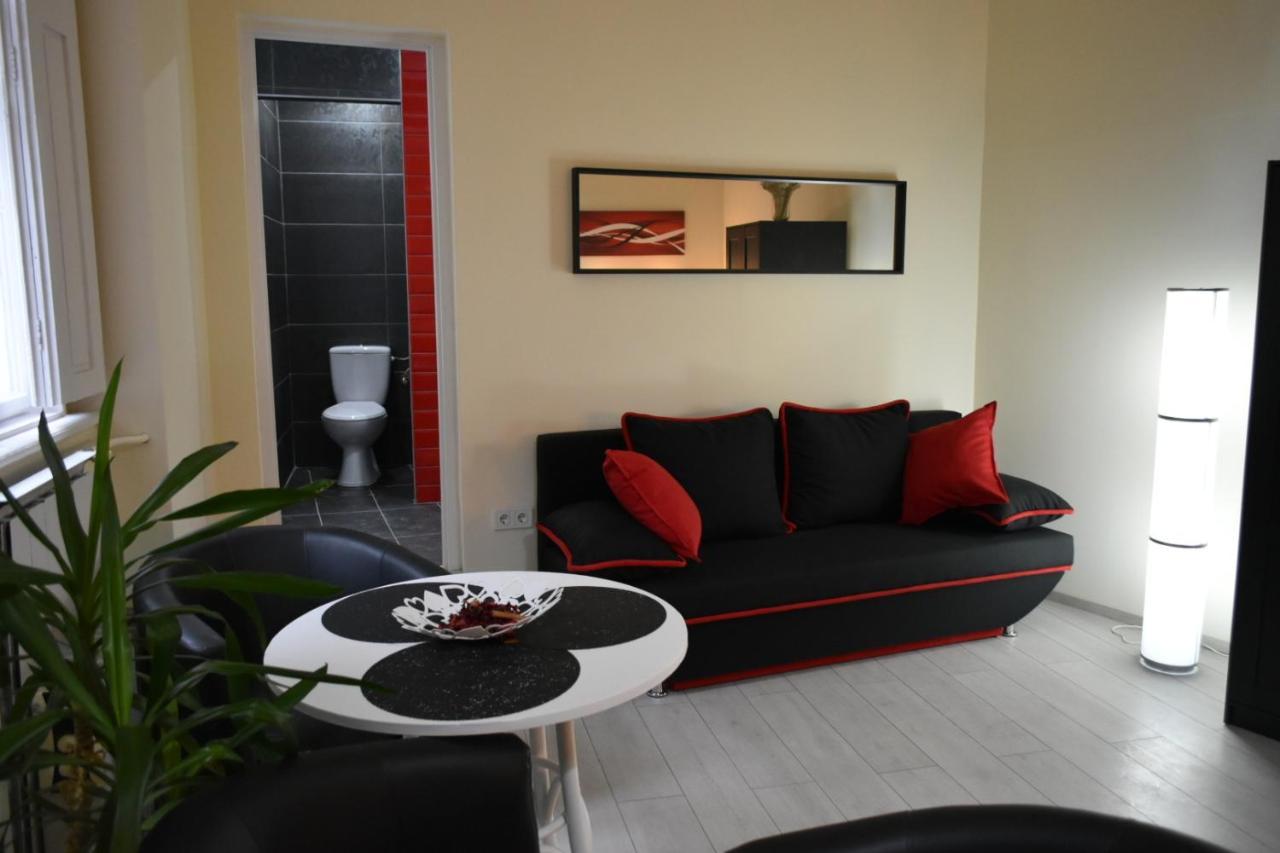 Foter Apartmanhaz Szentendre Εξωτερικό φωτογραφία