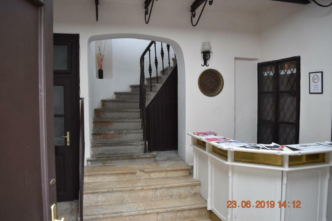 Foter Apartmanhaz Szentendre Εξωτερικό φωτογραφία